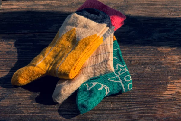 Πολύχρωμες Κάλτσες Σετ Κάλτσες Ξύλινο Φόντο Γεια Σου Lesia — Φωτογραφία Αρχείου