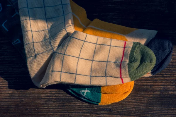 Πολύχρωμες Κάλτσες Σετ Κάλτσες Ξύλινο Φόντο Γεια Σου Lesia — Φωτογραφία Αρχείου