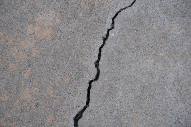 Los Angeles sokaklarında betonda çatlak. İç tasarım için arka plan.