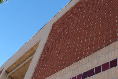 Tasarım için Los Angeles'taki binaların ön cephesinin elemanları ve detayları