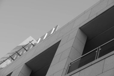 Tasarım için Los Angeles'taki binaların ön cephesinin elemanları ve detayları