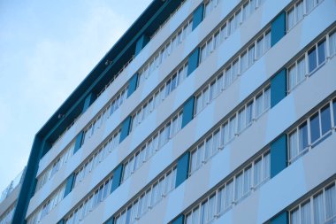 Tasarım için Los Angeles'taki binaların ön cephesinin elemanları ve detayları