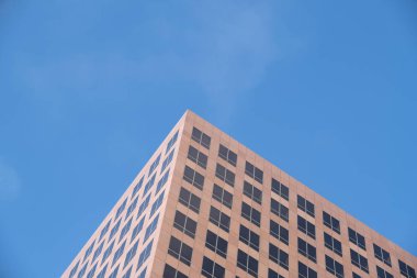 Tasarım için Los Angeles'taki binaların ön cephesinin elemanları ve detayları