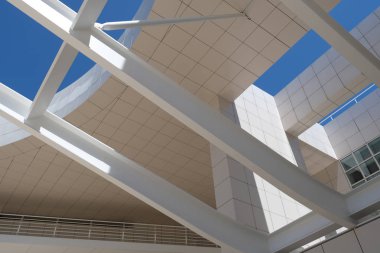 Tasarım için Los Angeles'taki binaların ön cephesinin elemanları ve detayları