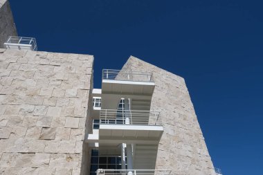 Tasarım için Los Angeles'taki binaların ön cephesinin elemanları ve detayları