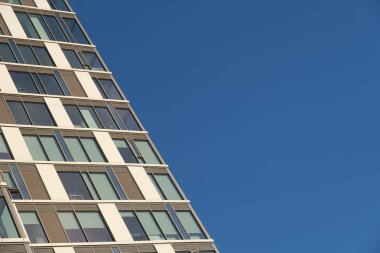 Tasarım için Los Angeles'taki binaların ön cephesinin elemanları ve detayları