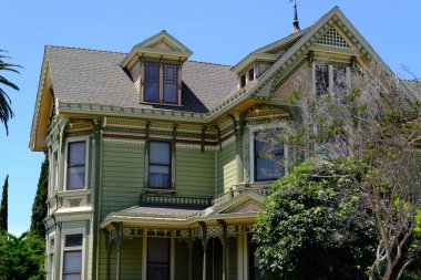 Binaların dış görünüşünün ayrıntıları ve unsurları. Los Angeles, Usa. Temmuz 2019