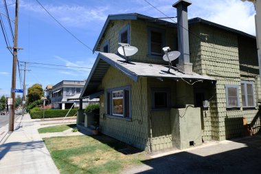 Binaların dış görünüşünün ayrıntıları ve unsurları. Los Angeles, Usa. Temmuz 2019