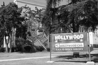 Binaların dış görünüşünün ayrıntıları ve unsurları. Los Angeles, Usa. Temmuz 2019