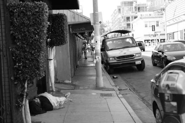 Binaların dış görünüşünün ayrıntıları ve unsurları. Los Angeles, Usa. Temmuz 2019