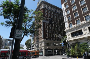 Binaların dış görünüşünün ayrıntıları ve unsurları. Los Angeles, Usa. Temmuz 2019