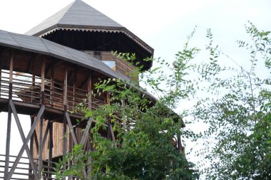 Detaylar ve binaların cephe elemanları. Tasarım için arka plan görüntüsü. Şehir mimarisi