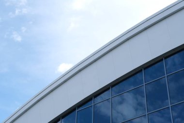 Detaylar ve binaların cephe elemanları. Tasarım için arka plan görüntüsü. Şehir mimarisi