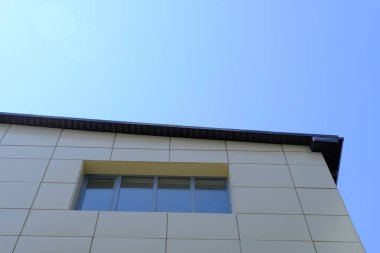 Detaylar ve binaların cephe elemanları. Tasarım için arka plan görüntüsü. Şehir mimarisi