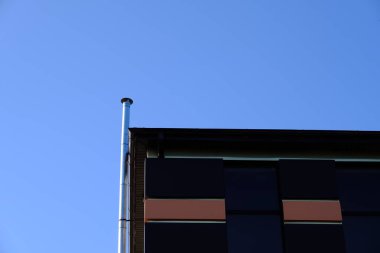 Detaylar ve binaların cephe elemanları. Tasarım için arka plan görüntüsü. Şehir mimarisi