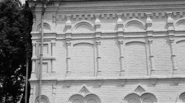 Rusya şehirlerindeki evin dış görünüşünün unsurları ve ayrıntıları