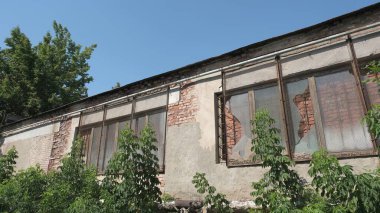 Rusya 'daki binaların cephelerinin unsurları ve ayrıntıları