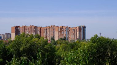 Binanın dış görünüşünün ayrıntıları ve unsurları.