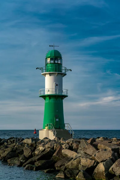 Warnemünde baltık denizinde Beacon — Stok fotoğraf