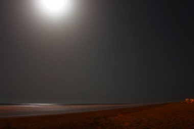 Playa del Ingles üzerinde Ay