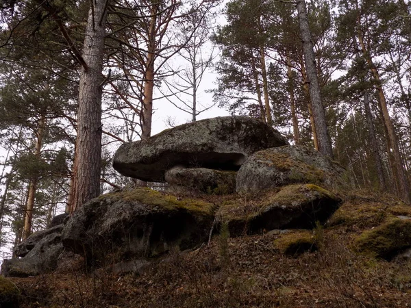 Junho Stone Park Khakassia Russia — Fotografia de Stock