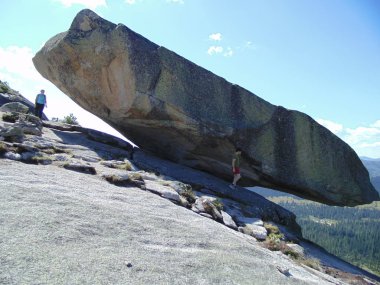 Ergaki,Uyuyan Sayan,asılı taş...