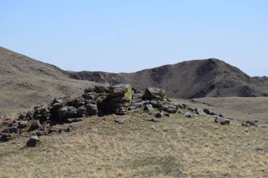 Uybat nehri yakınlarında. Hakassia.