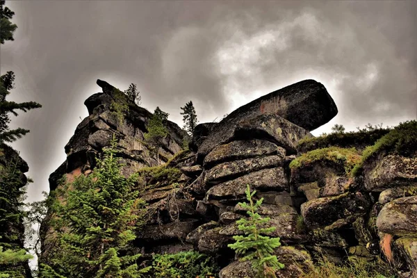 Sibirya.Sayan dağları. Ergaki.Taş şehri.