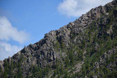 Sayans, Borus Ridge. Dağ manzarası..