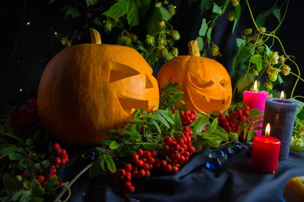 Citrouilles Halloween Avec Des Bougies Sur Fond Noir — Photo