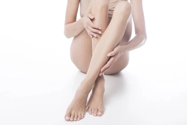 Красиві Ноги Руки Білому Тлі Час Педикюру Манікюру — стокове фото