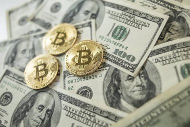 Altın Bitcoins dolar yalan sikke.