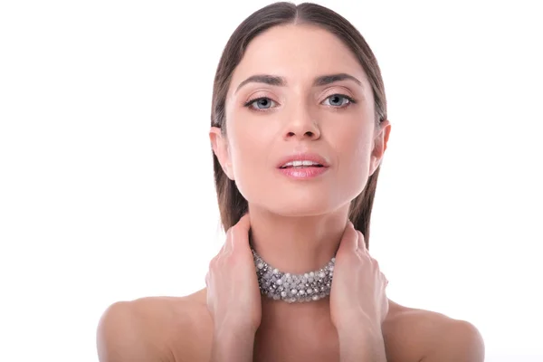 Mujer Joven Elegante Con Glamour Maquillaje Collar Rico —  Fotos de Stock