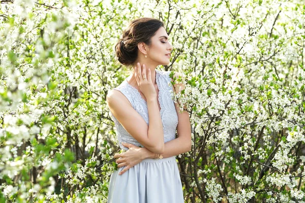 Beautiful Delicate Woman Long Dress Surrounded Blossoming Trees — Stock Photo, Image