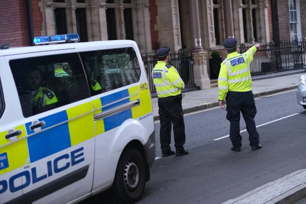 Londres Reino Unido 2020 Policías Calle Londres — Foto de Stock