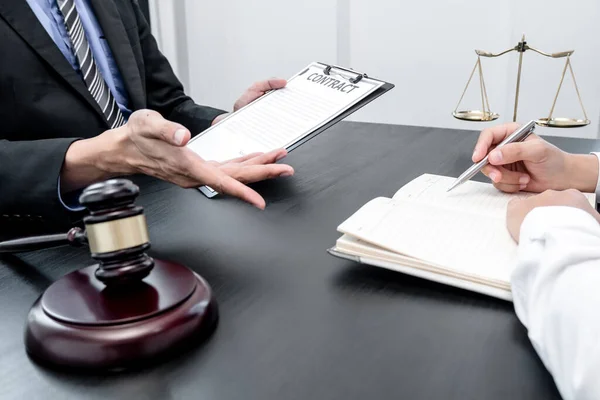 Male Lawyer Judge Counseling Clients Judicial Justice Prosecution Scales Judges — Stock Photo, Image