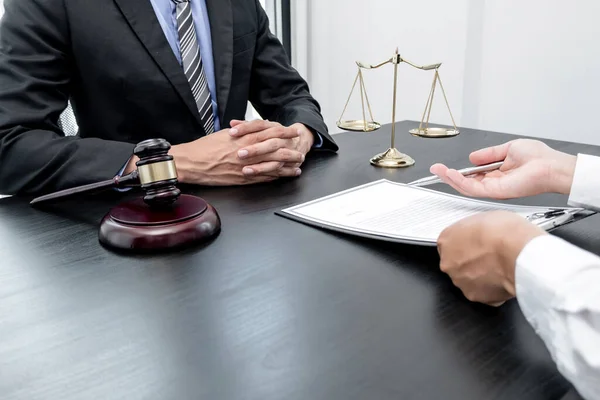 Male Lawyer Judge Counseling Clients Judicial Justice Prosecution Scales Judges — Stock Photo, Image
