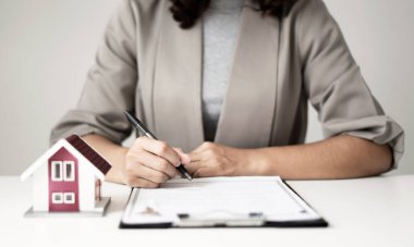 gayrimenkul yatırımları ve ev sigortası sözleşmeleri imzalayan ajanlar, müşterilerin satın almalarını onaylayan ev sigortası anlaşmalarına uygun olarak,.