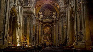 Lizbon 'da Basilica da Estrela 'da salon ve altar