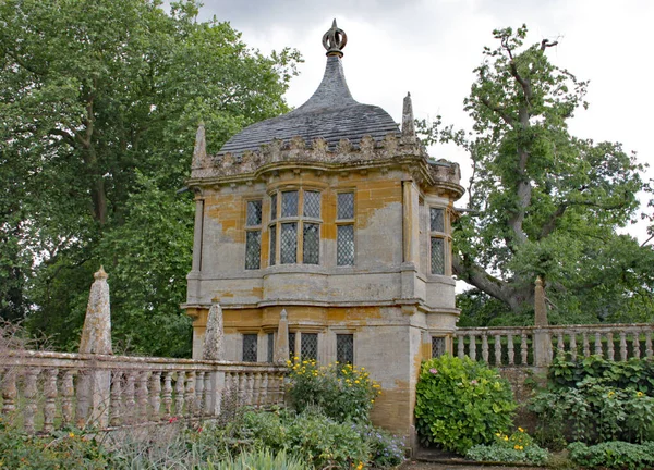 Kleines Torhaus Der Ecke Eines Englischen Landhauses Somerset Großbritannien — Stockfoto