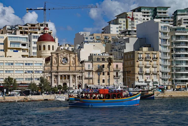 Valletta Malta Novembro 2019 Navio Cruzeiro Portuário Prestes Zarpar Sliema — Fotografia de Stock