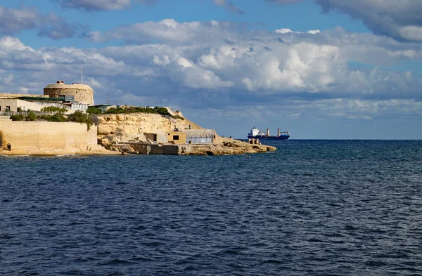 Valletta Malte Novembre 2019 Cargo Navigue Autour Pointe Tigne Malte — Photo