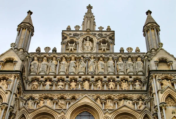 Rader Statyer Den Imponerande Västra Fasaden Wells Cathedral Somerset — Stockfoto