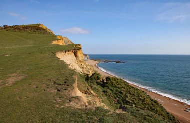 Dorset, Jurassic sahilindeki İngiliz Seatown kasabasındaki uçurumlar