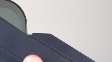Kart ödeme okuyucu yakın görünüm, telefon ile ödeme