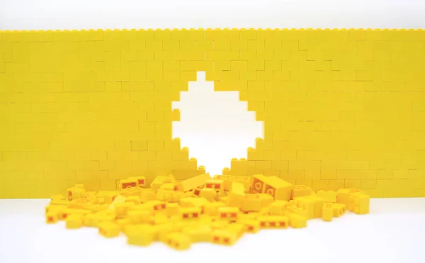 Yello Lego Brick Wall — Stock Photo, Image