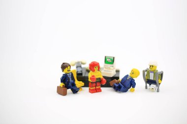 Hong Kong/Çin, 5 Temmuz 2018: Birleştirin Hong Kong.Legos farklı kümesinden Danimarka Lego Group tarafından üretilen plastik inşaat oyuncak popüler bir çizgi vardır, stüdyo çekim Lego halkı