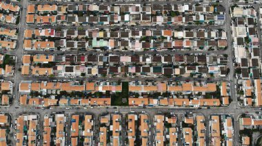 hong kong kırsalında kalabalık ev