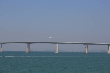 Hong Kong-Zhuhai-Macau köprü dış görünümü ve drone görüntüleyin