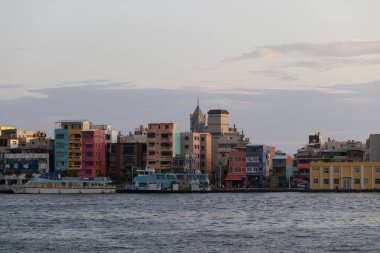 Kaohsiung, Tayvan 8 Eylül 2025, Kaohsiung, Tayvan 'ın güneyinde yer alan bir ilçedir. Bölge sakinlerinin çoğu nakliye sektöründe çalışıyor..